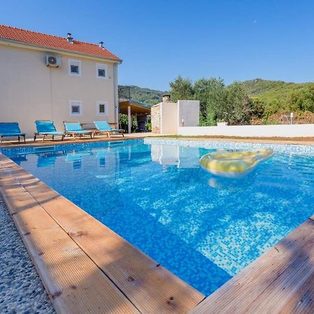 Holiday Home Antonija Stari Grad  Luaran gambar