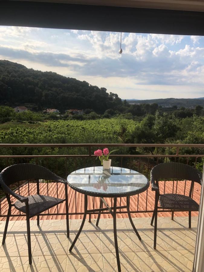 Holiday Home Antonija Stari Grad  Luaran gambar