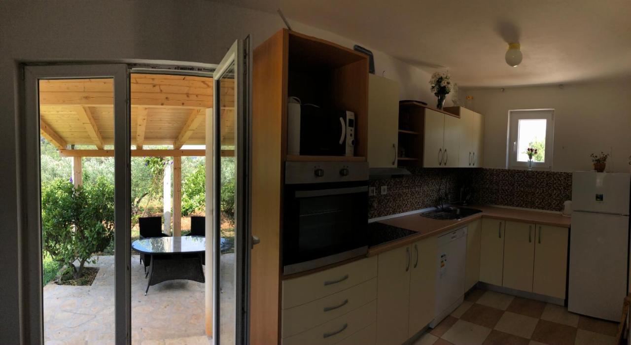 Holiday Home Antonija Stari Grad  Luaran gambar